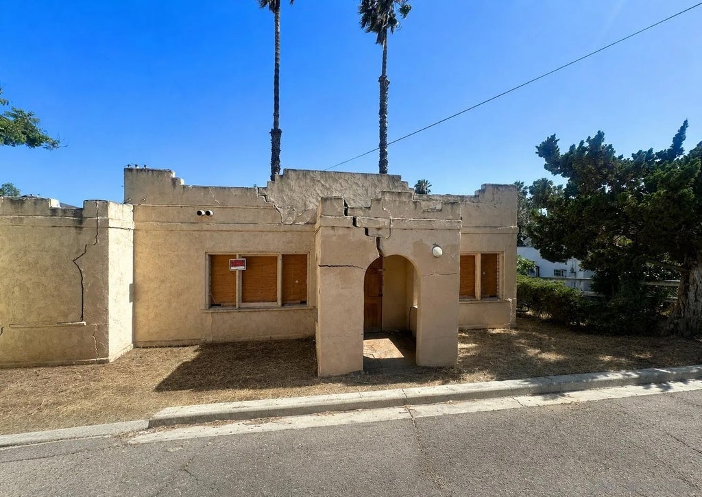 Photo of 3257 Central Ave, San Diego, CA 91977 (MLS # 260013597)