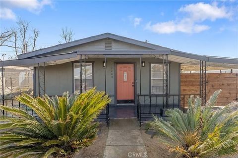 Photo of 2223 Steele Avenue, Bakersfield, CA 93307 (MLS # FR26012125)