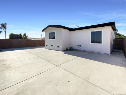 Tiny photo for 5819 Roanoke St, San Diego, CA 92139 (MLS # 250042401)