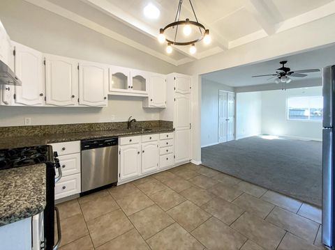 Tiny photo for 5819 Roanoke St, San Diego, CA 92139 (MLS # 250042401)