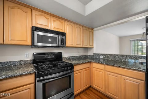 Tiny photo for 530 W Stocker ST #206, Glendale, CA 91202 (MLS # P1-27982)