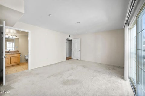 Tiny photo for 530 W Stocker ST #206, Glendale, CA 91202 (MLS # P1-27982)