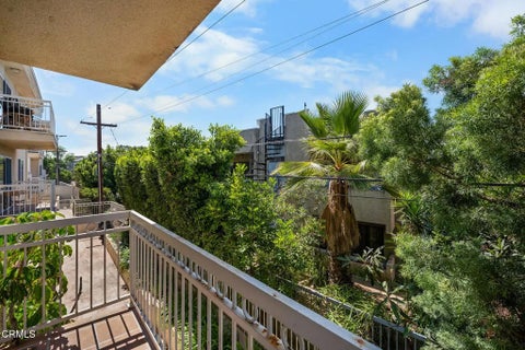 Tiny photo for 530 W Stocker ST #206, Glendale, CA 91202 (MLS # P1-27982)