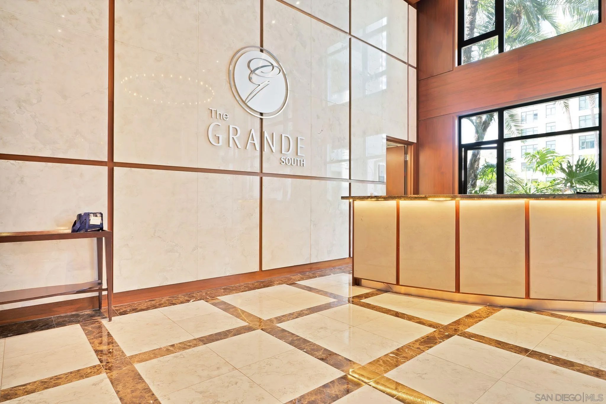 1199 Pacific Hwy 2301