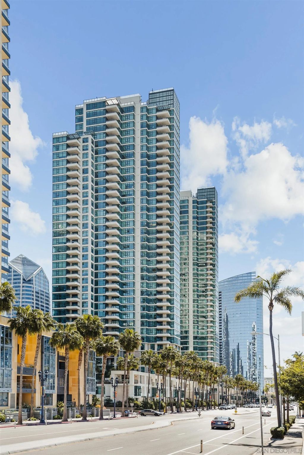 Photo of 1199 Pacific Hwy #2301, San Diego, CA 92101 (MLS # 260003698)