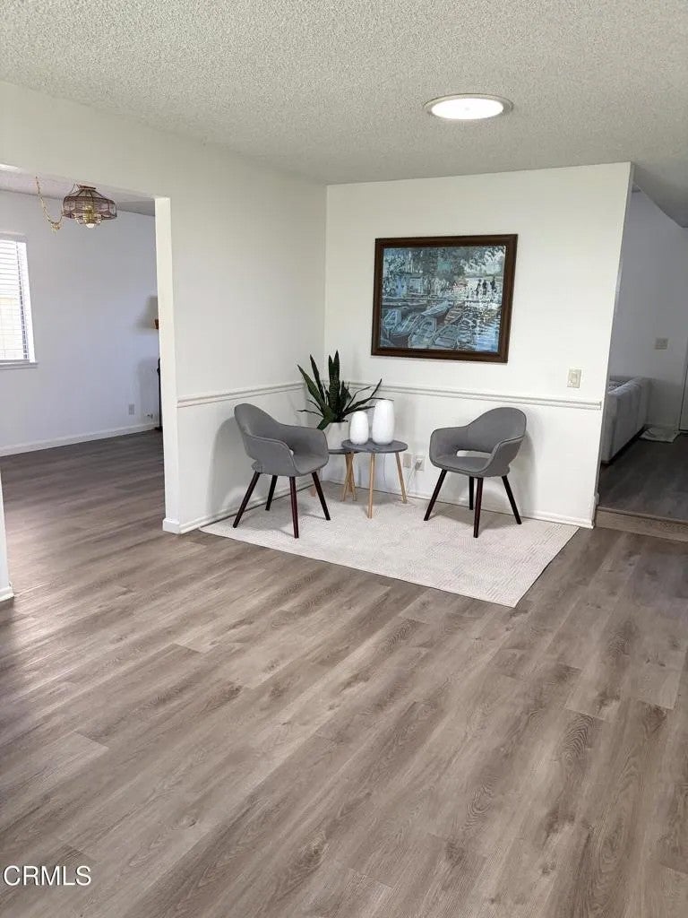 2461 Bunting Avenue