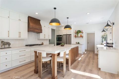 40994 Calle Bandido Murrieta CA 92562