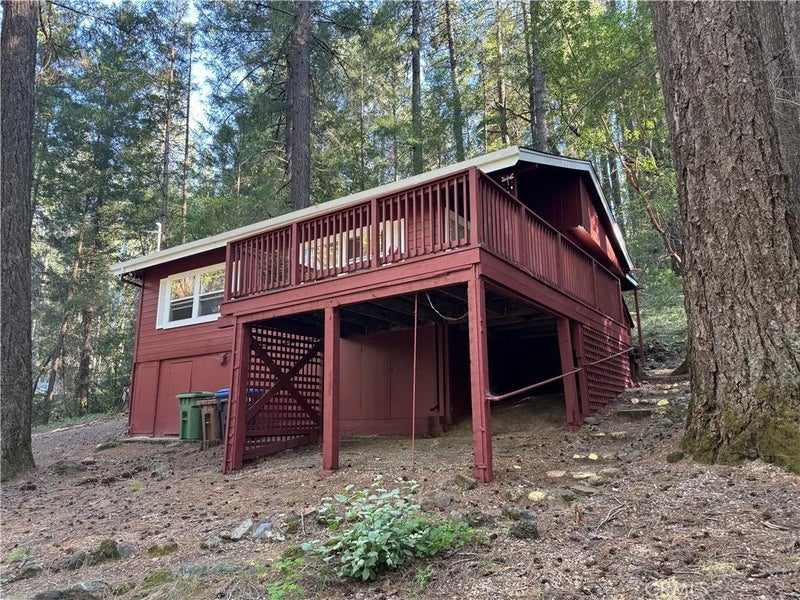 15865 Bottle Rock Road