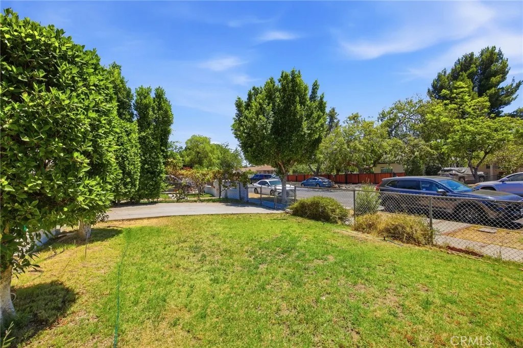 9652 Rincon