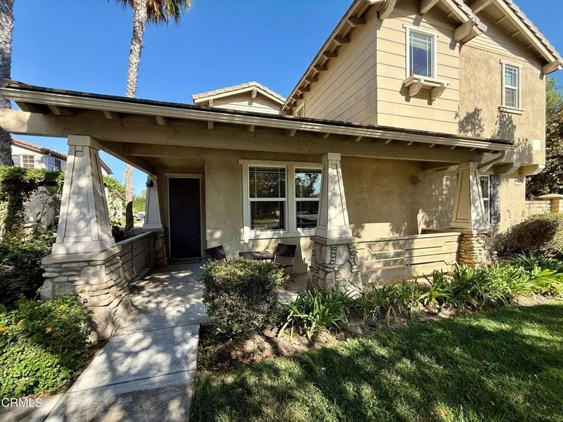 388 Village Commons Boulevard