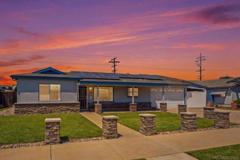 Photo of 936 Spinel Ave, El Cajon, CA 92021 (MLS # 260010559)