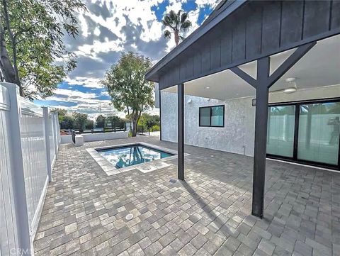 Tiny photo for 20500 Blairmoore Street, Chatsworth, CA 91311 (MLS # SR25247101)