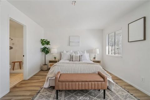 Tiny photo for 5566 Aldershot Walk, Westminster, CA 92683 (MLS # PW25251166)