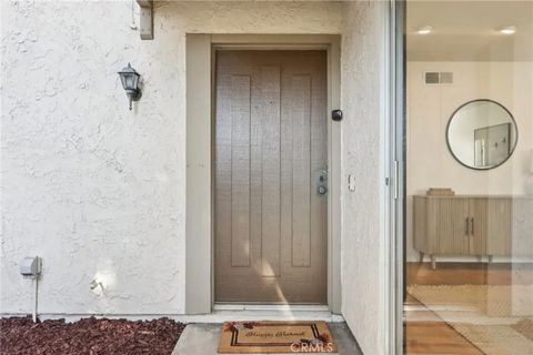 Tiny photo for 5566 Aldershot Walk, Westminster, CA 92683 (MLS # PW25251166)