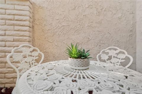 Tiny photo for 5566 Aldershot Walk, Westminster, CA 92683 (MLS # PW25251166)