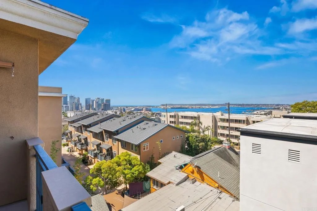 2330 First Avenue 407