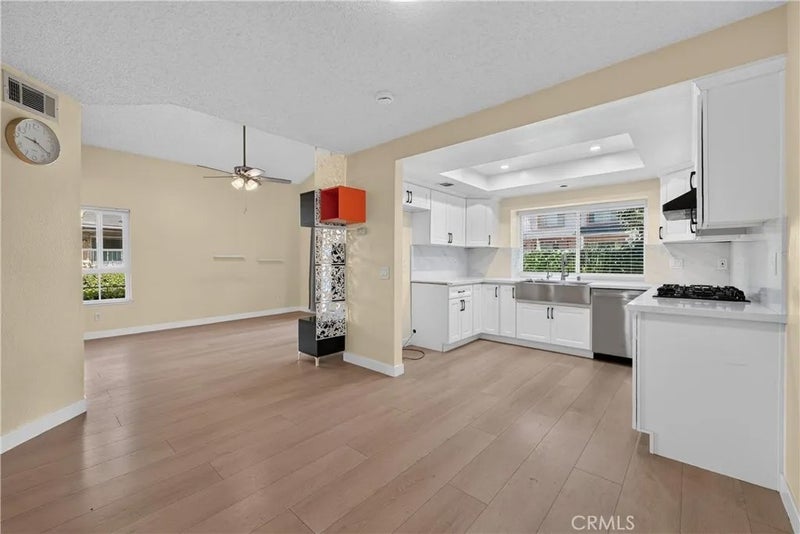 856 Maitland Privado