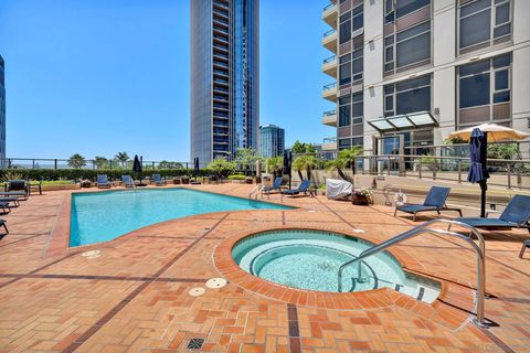 Tiny photo for 700 W E St #518, San Diego, CA 92101 (MLS # 250038343)