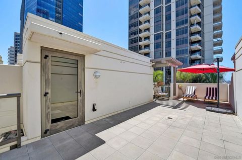 Tiny photo for 700 W E St #518, San Diego, CA 92101 (MLS # 250038343)