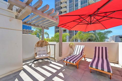 Tiny photo for 700 W E St #518, San Diego, CA 92101 (MLS # 250038343)