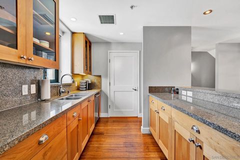 Tiny photo for 700 W E St #518, San Diego, CA 92101 (MLS # 250038343)