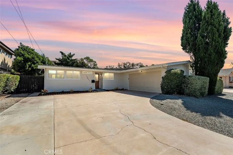 Photo of 13817 Tobiasson Rd, Poway, CA 92604 (MLS # OC26208878)
