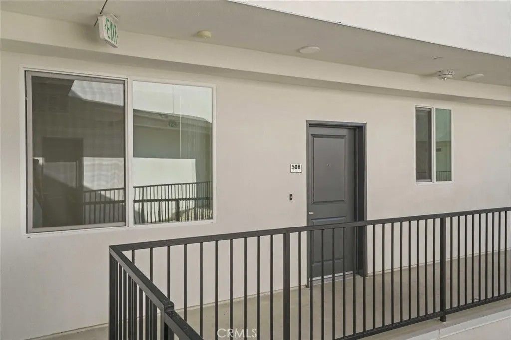 Photo of 8750 Sepulveda Boulevard #407, North Hills, CA 91343 (MLS # SR26091227)