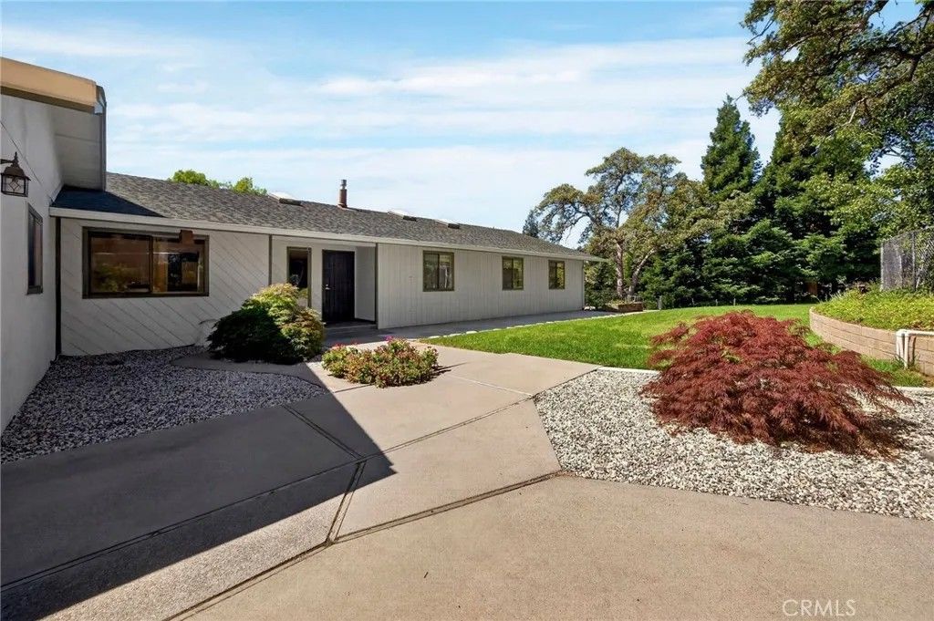 Photo of 369 Canyon Highlands Dr, Oroville, CA 95966 (MLS # SN26090147)