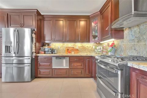 Tiny photo for 27641 Atlas Lane, Canyon Country, CA 91351 (MLS # TR25276576)