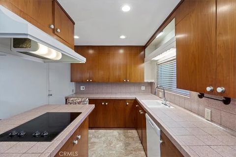 Tiny photo for 2122 W Harle Ave, Anaheim, CA 92804 (MLS # IV25274802)