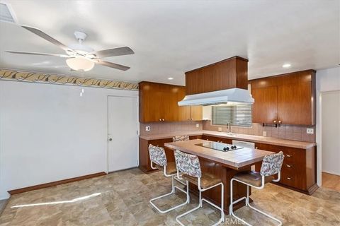 Tiny photo for 2122 W Harle Ave, Anaheim, CA 92804 (MLS # IV25274802)