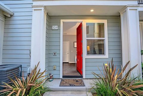 Tiny photo for 504 Hummingbird Lane, Imperial Beach, CA 91932 (MLS # PTP2508363)