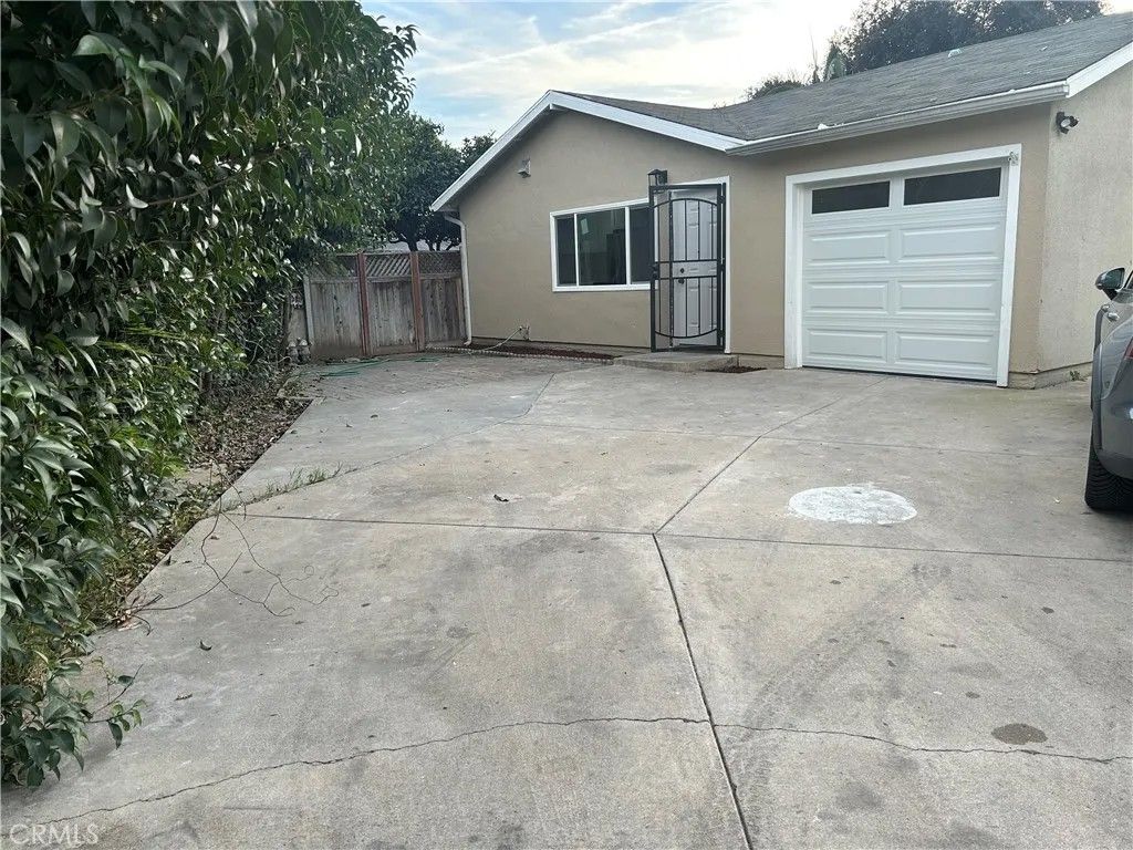 Photo of 234 N Martha Pl, Fullerton, CA 92833 (MLS # PW26014523)