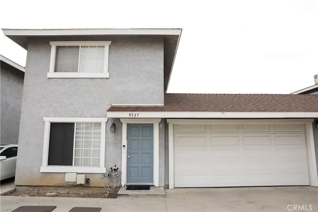 9535 Cedar