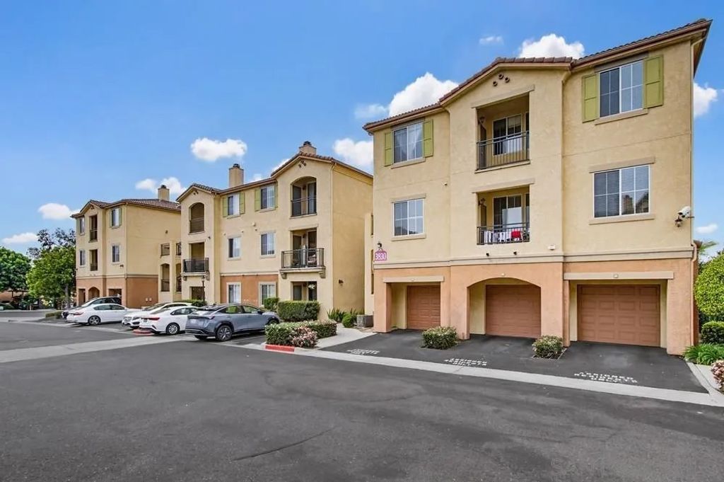 Photo of 3830 Elijah Ct #435, San Diego, CA 92130 (MLS # 260003327)