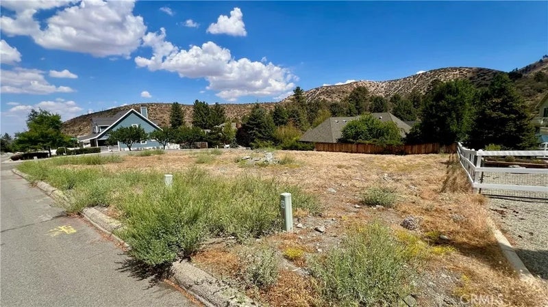 5419 Pacific Crest