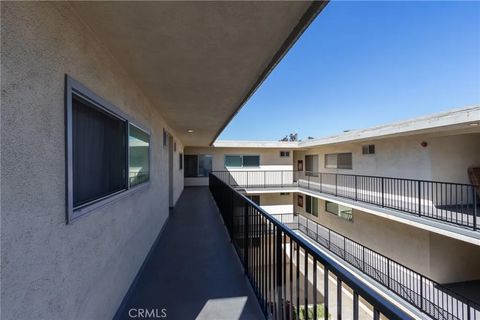 Tiny photo for 3734 S Canfield Ave, Los Angeles, CA 90034 (MLS # SB25273689)