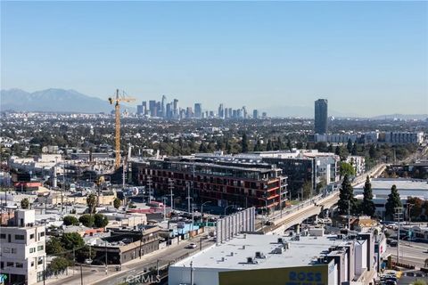 Tiny photo for 3734 S Canfield Ave, Los Angeles, CA 90034 (MLS # SB25273689)