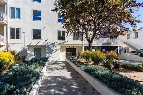 Tiny photo for 3734 S Canfield Ave, Los Angeles, CA 90034 (MLS # SB25273689)