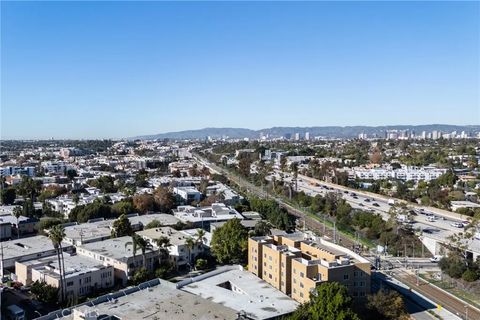 Tiny photo for 3734 S Canfield Ave, Los Angeles, CA 90034 (MLS # SB25273689)