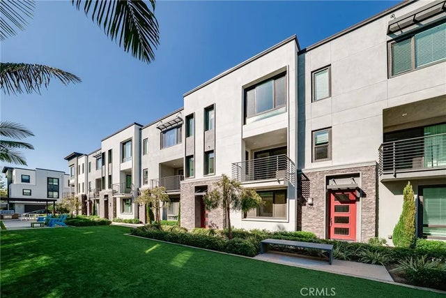 122 Schick, Irvine