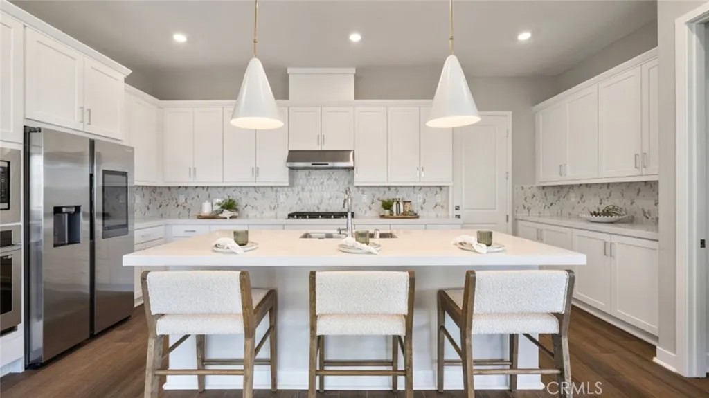 24517 Via La Sombrilla