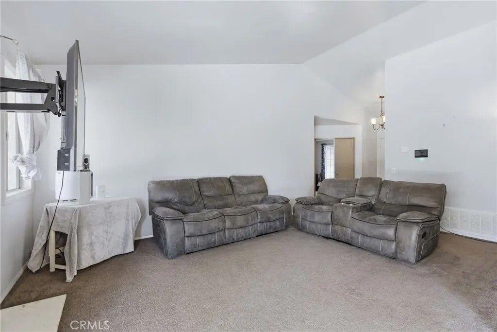 Photo of 1471 Slate AVE, Hemet, CA 92543 (MLS # SW26105059)