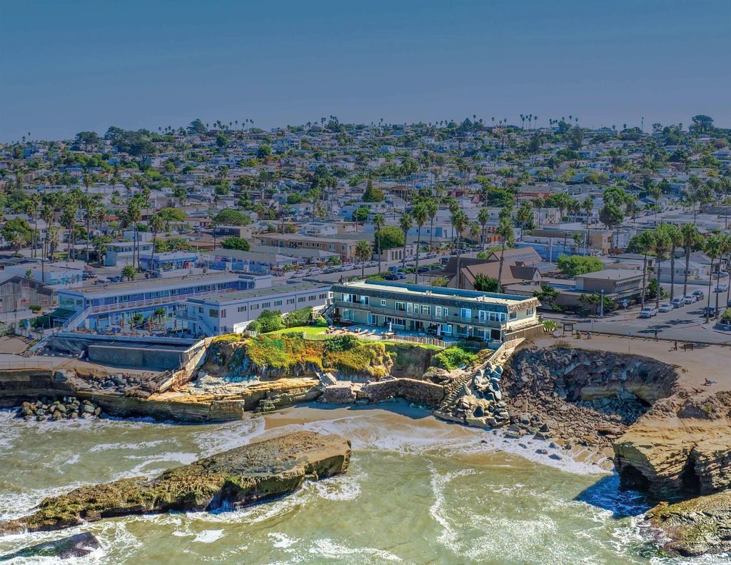 Photo of 1352-62 Sunset Cliffs Blvd, San Diego, CA 92107 (MLS # 250045610)