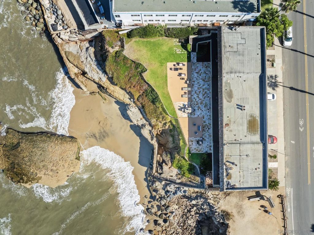 Photo of 1352-62 Sunset Cliffs Blvd, San Diego, CA 92107 (MLS # 250045610)