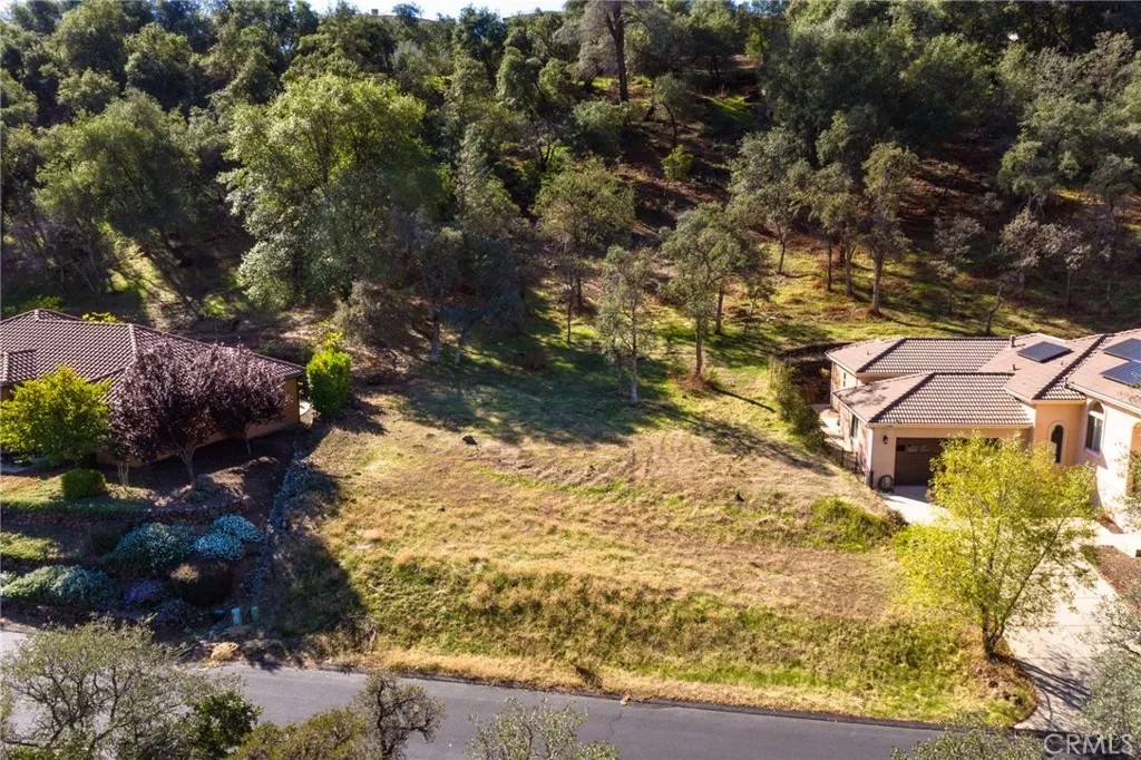 3467 Shallow Springs