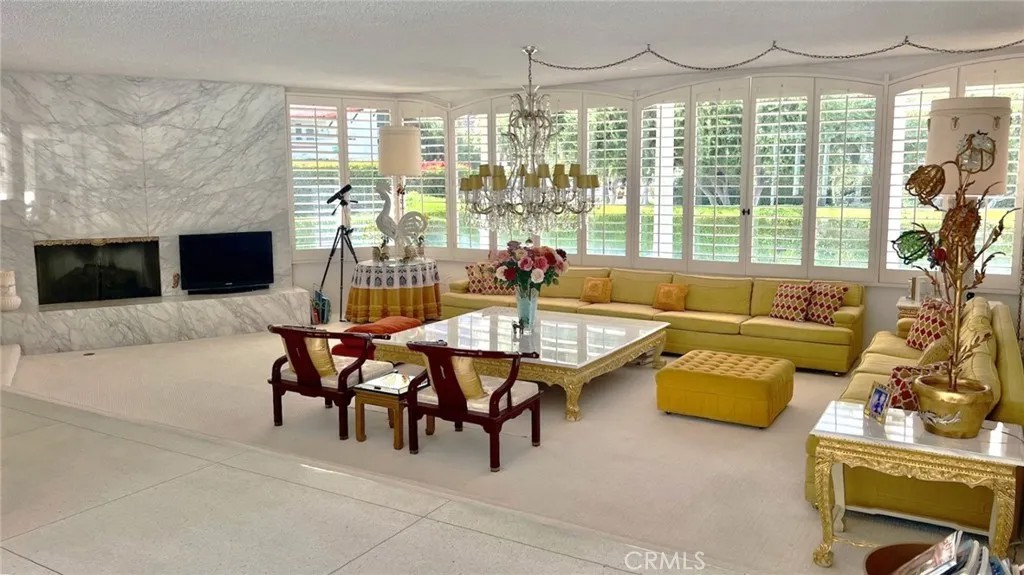 300 S Patencio Road