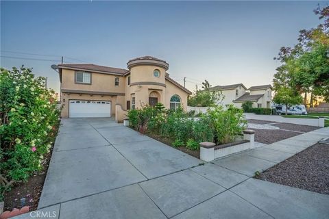 Tiny photo for 1553 W Ceres St, Rialto, CA 92376 (MLS # CV25275482)