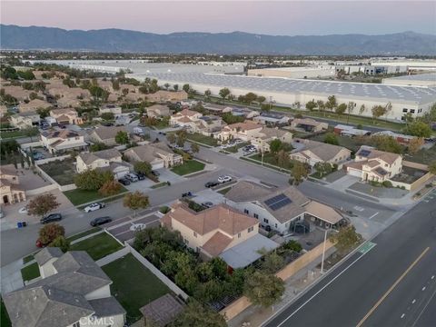 Tiny photo for 1553 W Ceres St, Rialto, CA 92376 (MLS # CV25275482)