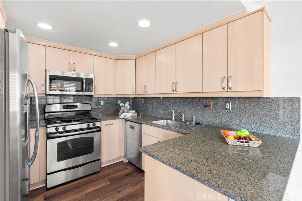 Photo of 106 N Western Ave #205, San Pedro, CA 90732 (MLS # PW26063262)